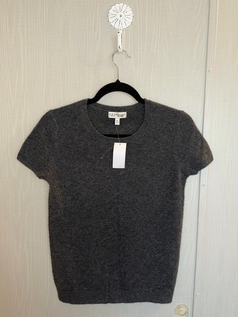 Neiman Marcus Top Sweater Womens M 100% Cashmere Short Sleeve Pullover Crew